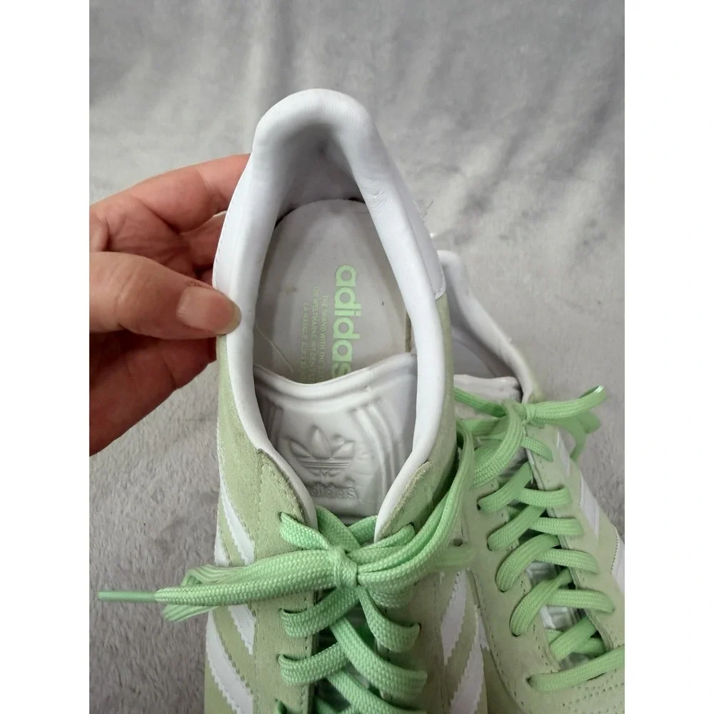 Adidas Gazelle Shoes Womens Size 9.5 Mint Green Suede Low Top Sneakers Trainers
